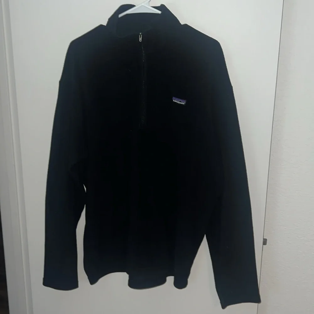 Patagonia Synchilla 1/2 zip Fleece pullover XL Black Long Sleeve